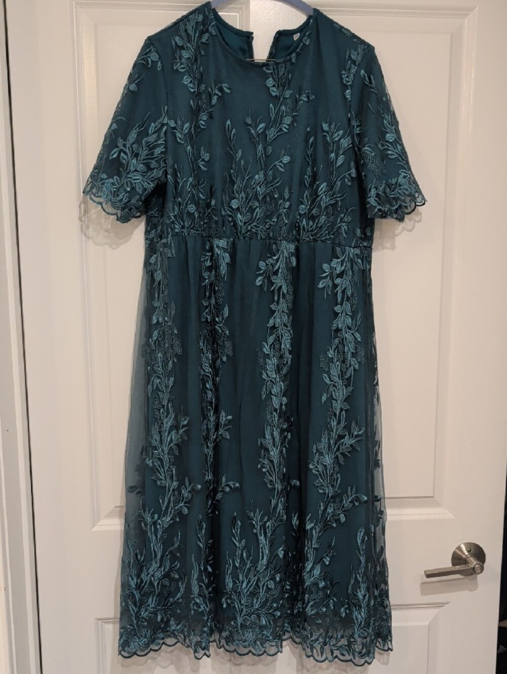 Teal Embroidered Short-Sleeve Midi Dress - Picture 3 of 3
